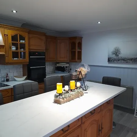 3 Brookside House *