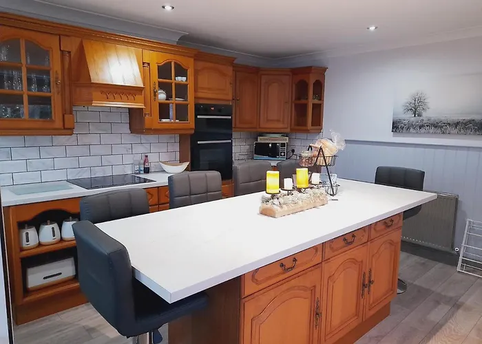 3 Brookside House Pickering